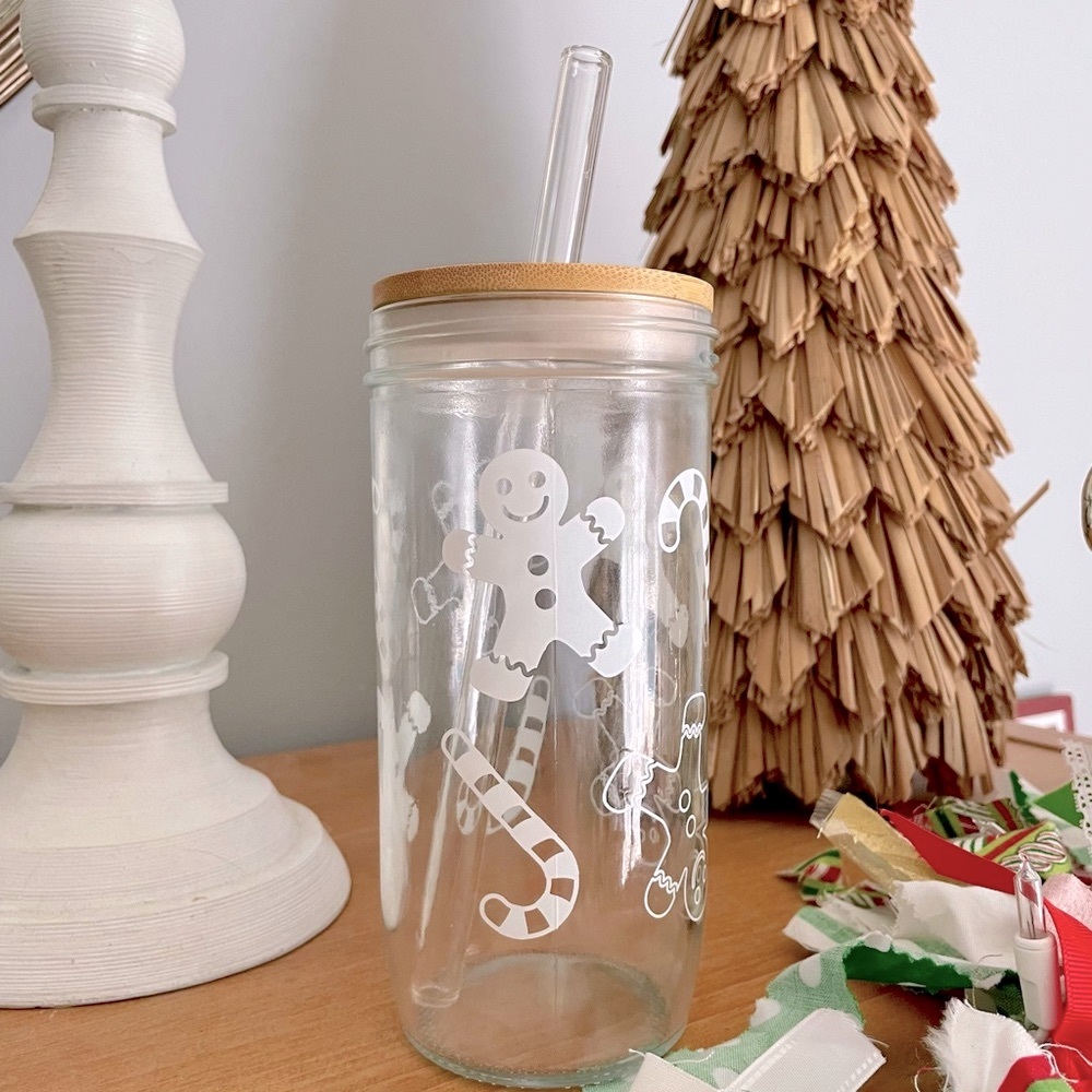 Gingerbread and Candy Cane Christmas Holiday Tumbler Bamboo Lid and glass straw